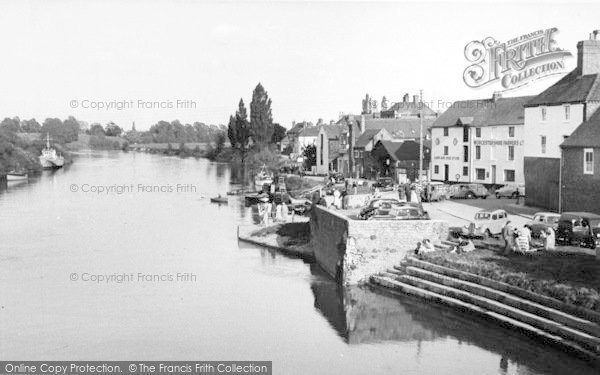Photo of Upton Upon Severn, The River c.1955