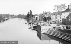 The River c.1955, Upton Upon Severn
