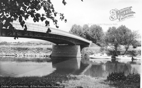 Photo of Upton Upon Severn, The River c.1960