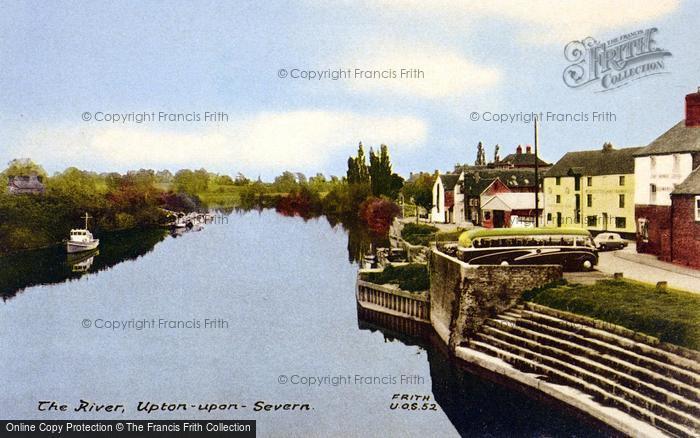 Photo of Upton Upon Severn, The River c.1960