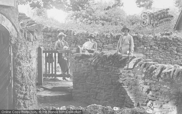 Photo of Upwey, Ladies At The Wishing Well 1923