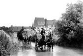 The Water Splash c.1950, Upwey