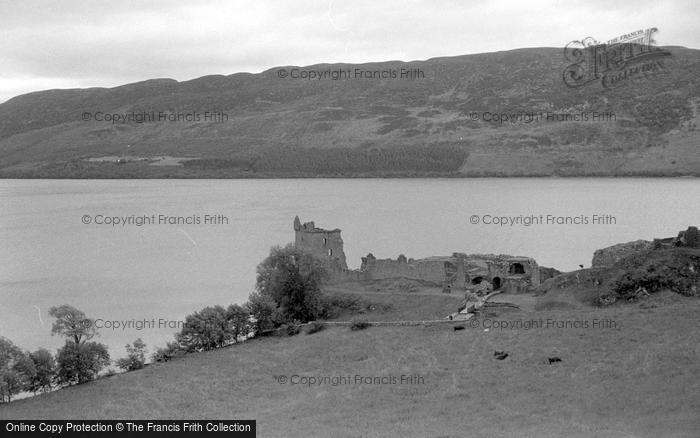 Photo of Urquhart Castle, 1962