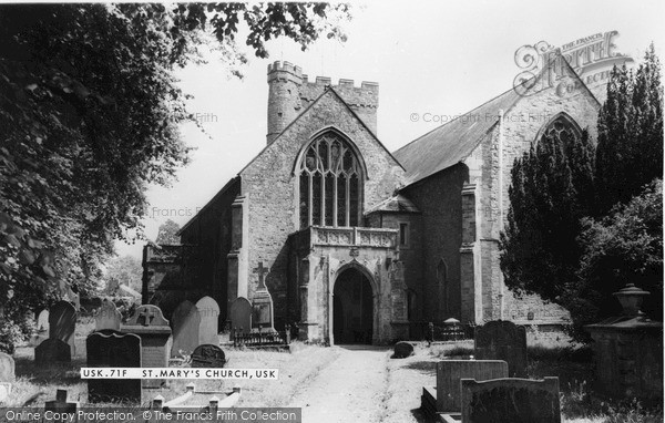 Photo of Usk, St Mary's Church c.1960