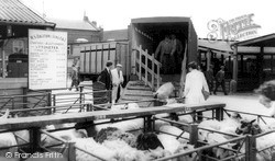 Cattle Market c.1965, Uttoxeter