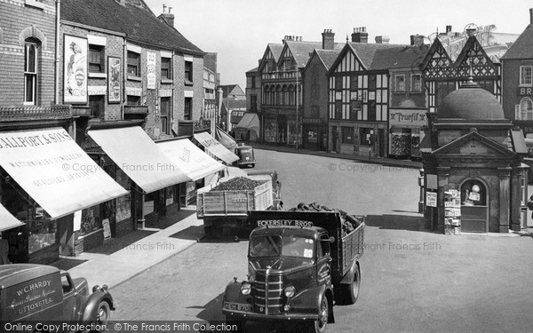 Photo of Uttoxeter, Market Place 1949