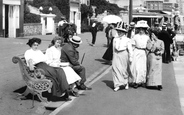 Women On The Esplanade 1908, Ventnor