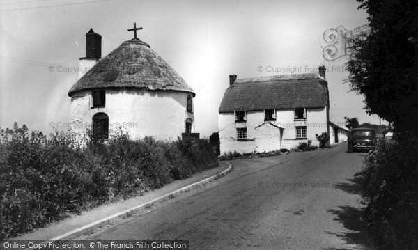 Photo of Veryan, The Round House c.1955