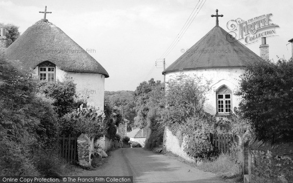 Photo of Veryan, The Round Houses c.1955