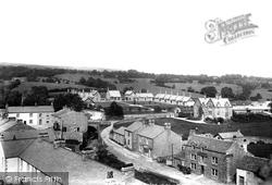 The Village 1903, Waddington