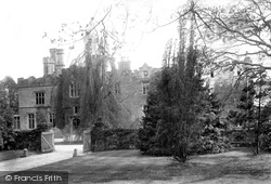 The Castle 1903, Wadhurst