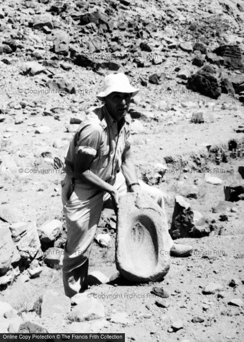 Photo of Wadi Rum, Dr Unwin Displaying A Stone Bowl 1965