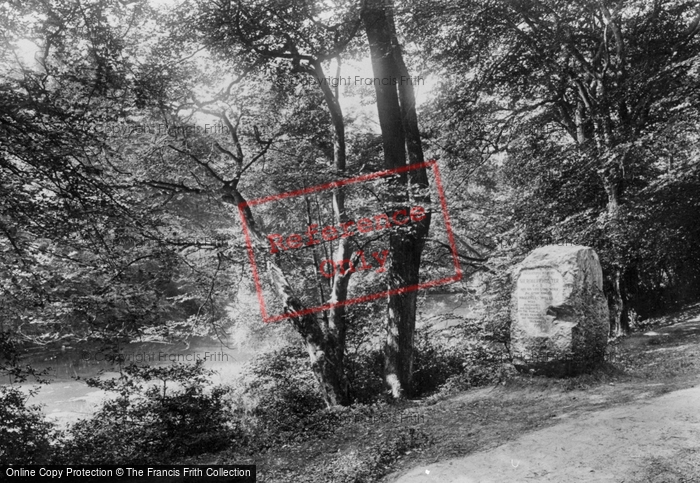 Photo of Waggoners Wells, Memorial Stone 1925