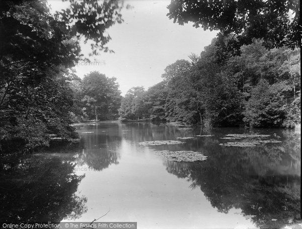 Photo of Waggoners Wells, The Lily Lake 1925