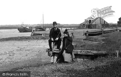 A Couple On The River Bank 1892, Walberswick