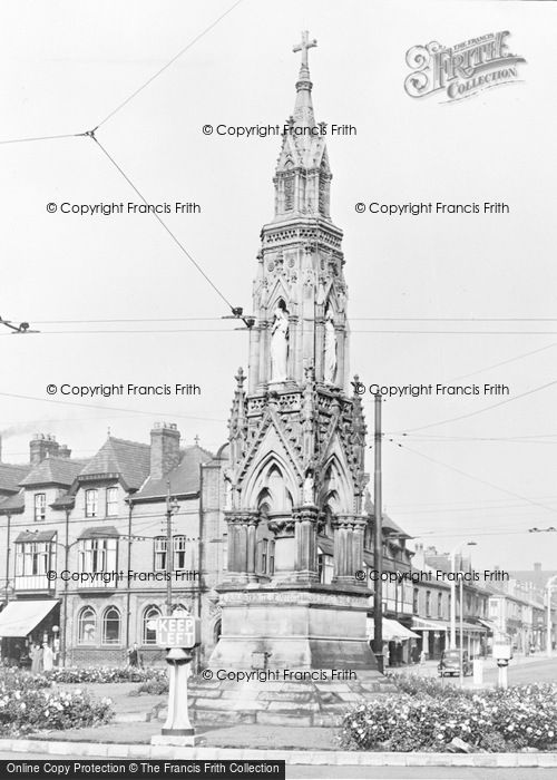 Photo of Walkden, The Monument c.1955