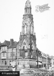 The Monument c.1960, Walkden