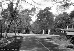 Hinton Cross Roads c.1955, Walkford