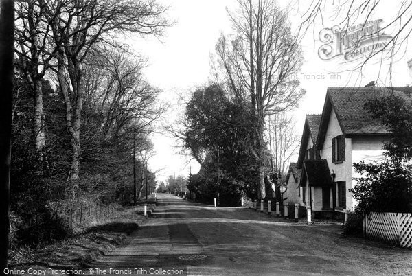 Photo of Walkford, Ringwood Road c.1950