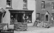 Neal's Store 1910, Walkhampton
