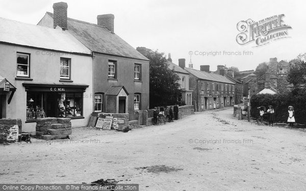 Photo of Walkhampton, The Village 1910