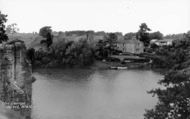 The George Hotel c.1955, Wall