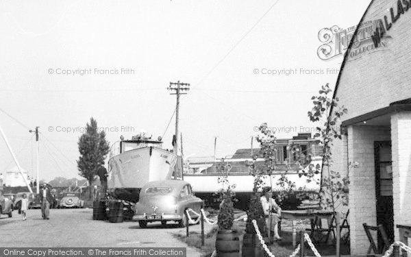 Photo of Wallasea Bay, The Quay c.1955