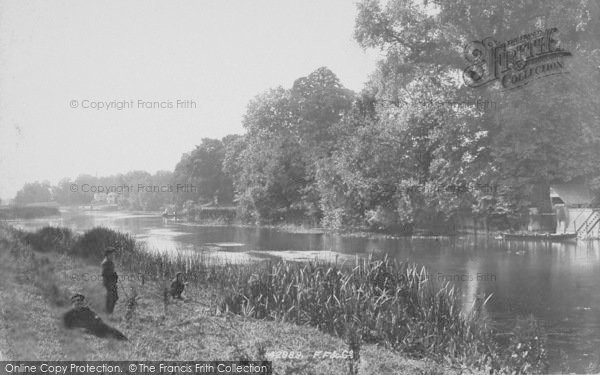 Photo of Wallingford, Below The Bridge 1899