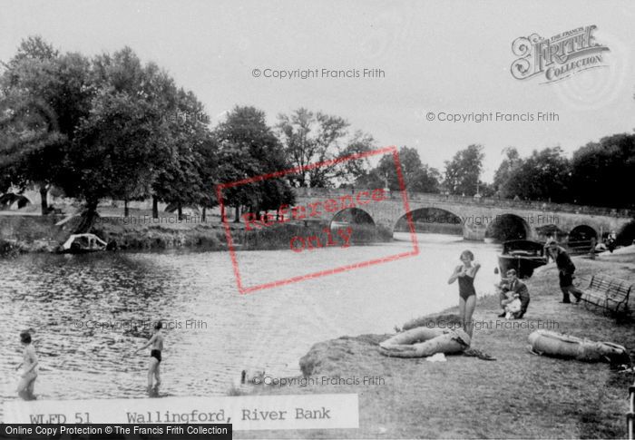 Photo of Wallingford, River Bank c.1955