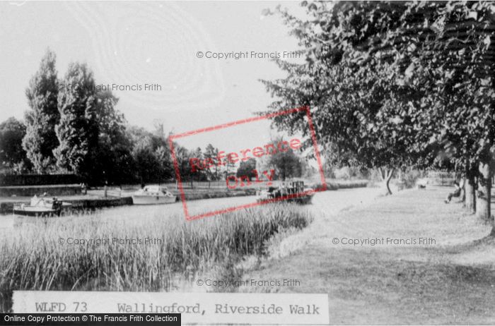 Photo of Wallingford, Riverside Walk c.1955