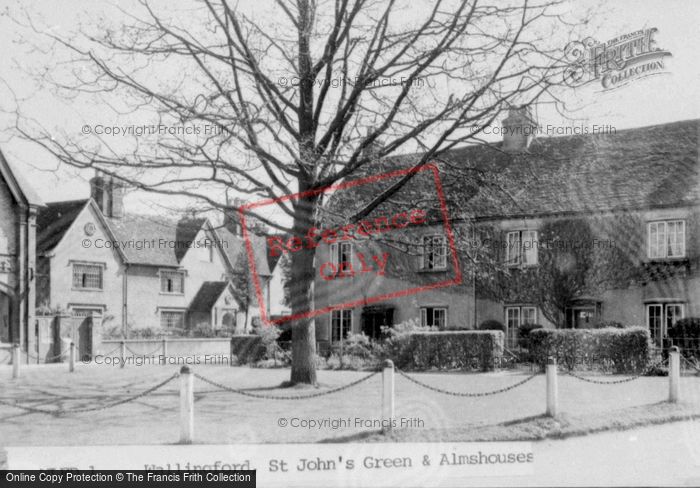 Photo of Wallingford, St John's Green And Almshouses c.1950