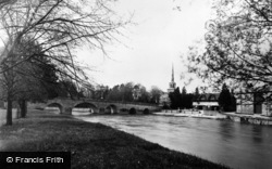 The Bridge And Landing Stage c.1950, Wallingford