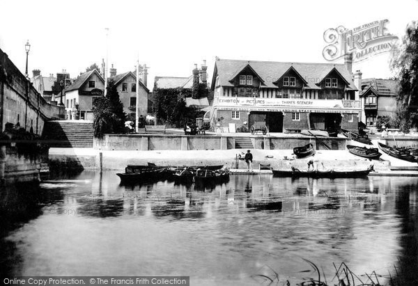 Photo of Wallingford, The Bridge Boat House 1899