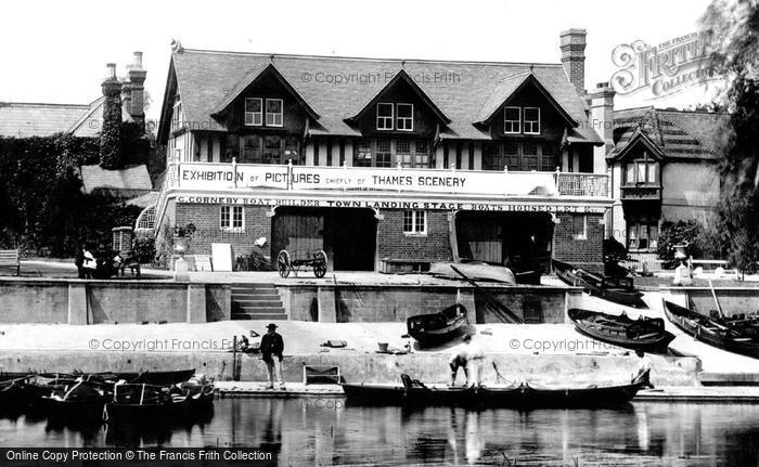 Photo of Wallingford, The Bridge Boat House 1899