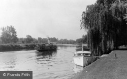 The River c.1955, Wallingford