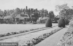 The Grange Park c.1960, Wallington
