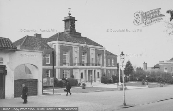 Photo of Wallington, The Town Hall c.1950