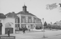 The Town Hall c.1950, Wallington