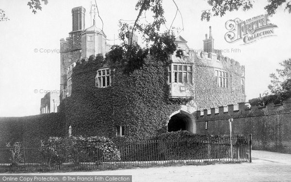 Photo of Walmer, Castle Entrance 1906