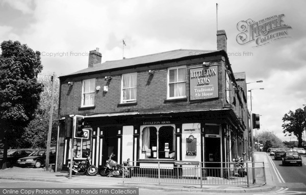 Photo of Walsall, The Littleton Arms 2005