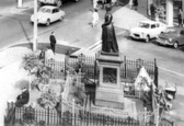 The Statue c.1965, Walsall