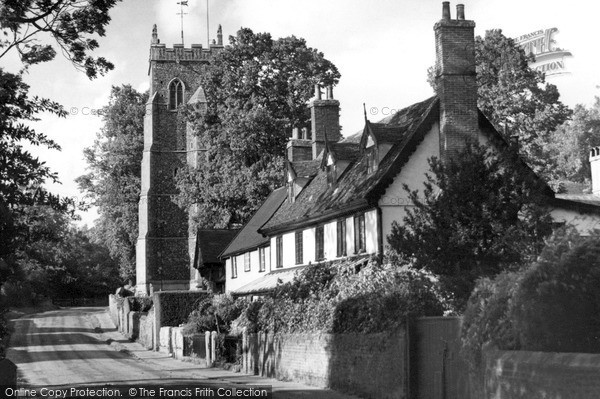 Photo of Walsham Le Willows, The Causeway And St Mary's Church c.1955