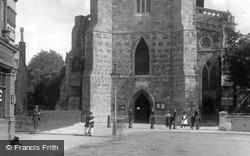 In Front Of The Abbey  1906, Waltham Abbey