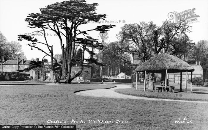 Photo of Waltham Cross, Cedars Park c.1950