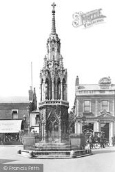 Queen Eleanor Cross 1921, Waltham Cross