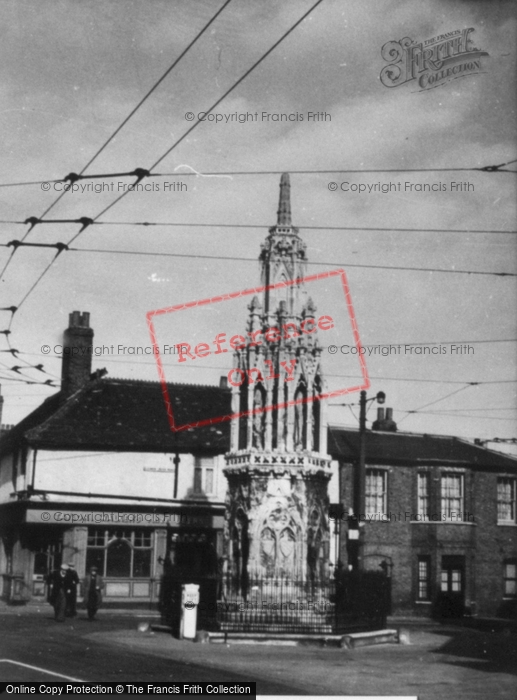 Photo of Waltham Cross, The Eleanor Cross c.1960