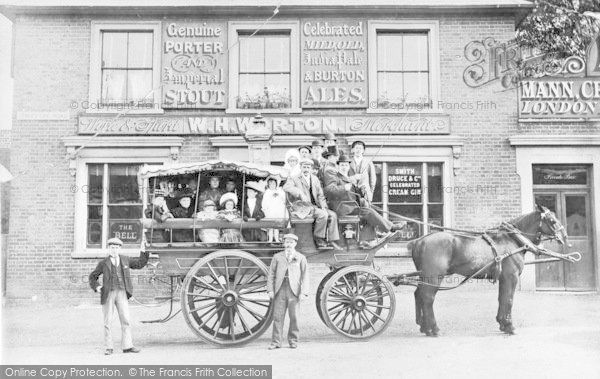 Photo of Walthamstow, Carriage At The Bell Inn, Chingford Road c.1900