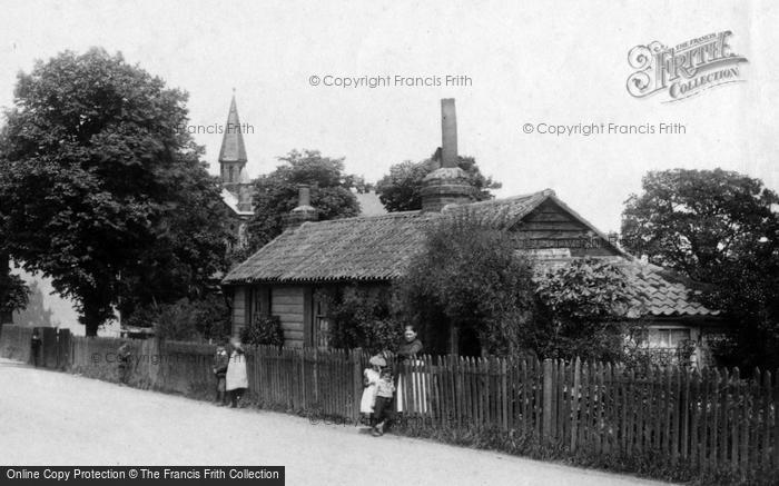 Photo of Walthamstow, Chapel End, Local Residents 1904