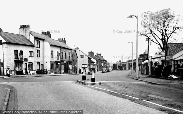 Photo of Walton Le Dale, Victoria Road c.1955