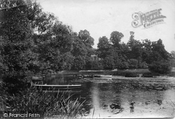1908, Walton-on-Thames